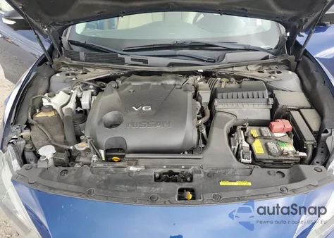 2018 Nissan Maxima 3.5S z USA, uszkodzony, nr VIN 1N4AA6AP0JC365722